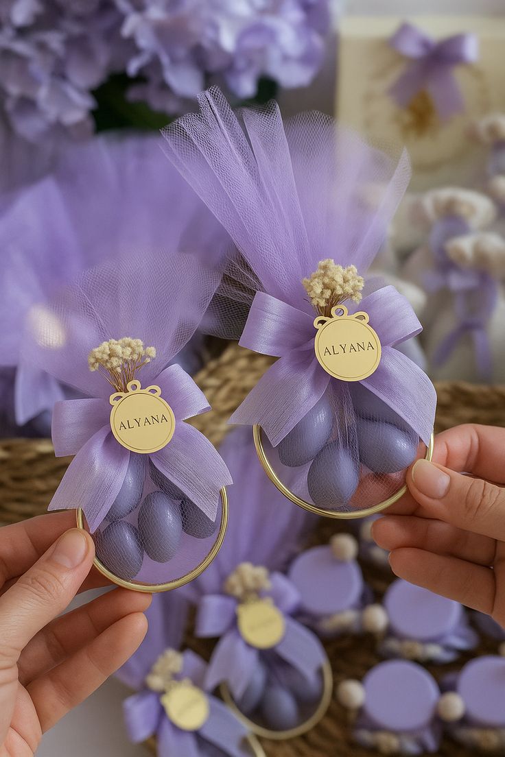 Dragées Lilas en Tulle - Cadeaux Invités Personnalisés & Élégants